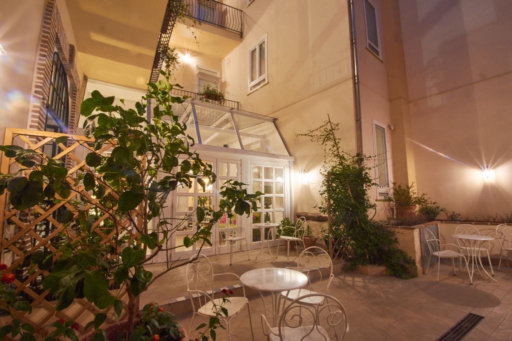 فندق Cas'E Charming House كازيرتا المظهر الخارجي الصورة