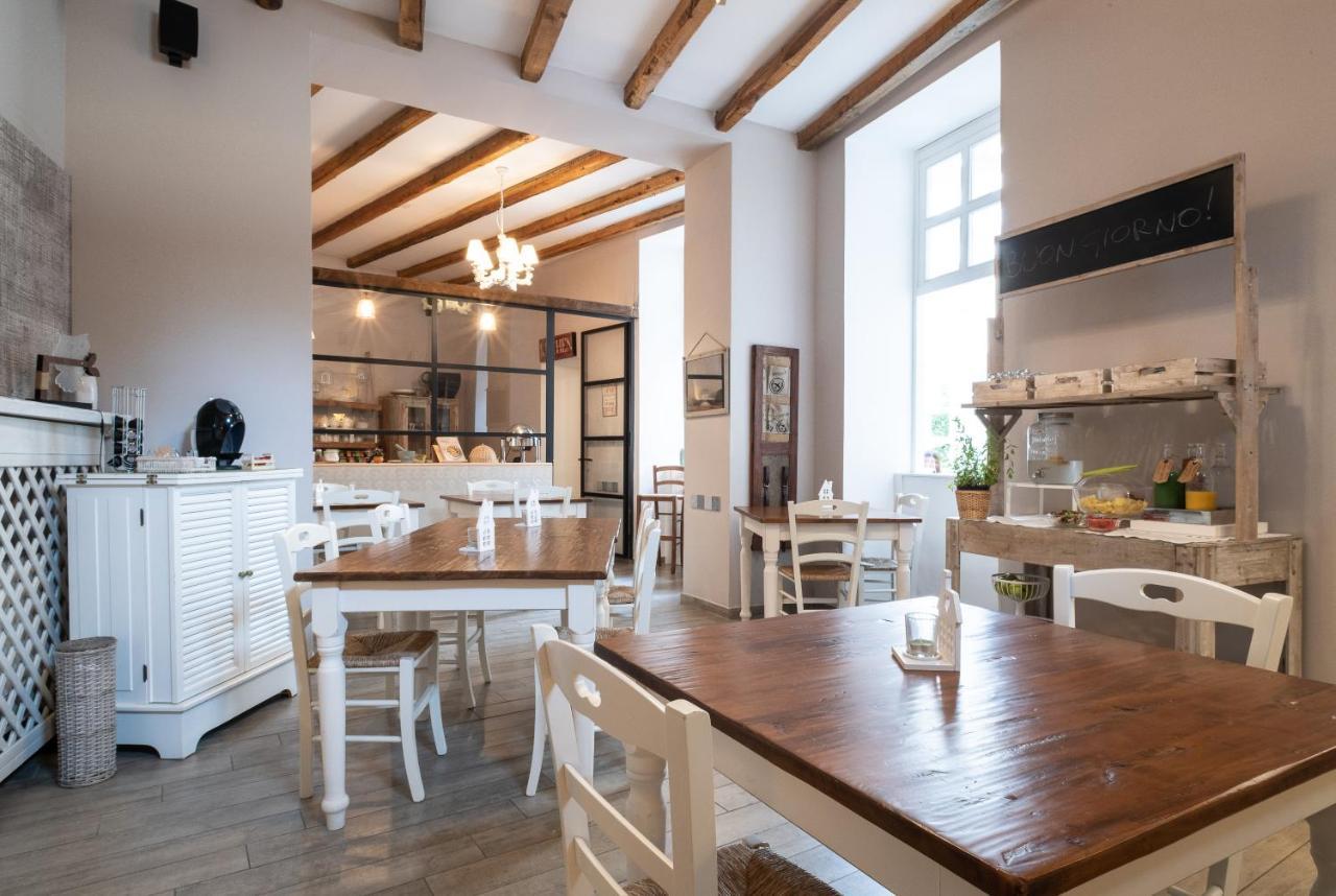 فندق Cas'E Charming House كازيرتا المظهر الخارجي الصورة